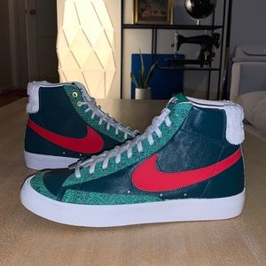 Nike Blazer Mid 77 Vintage Nordic Christmas - M’s 9 - read description